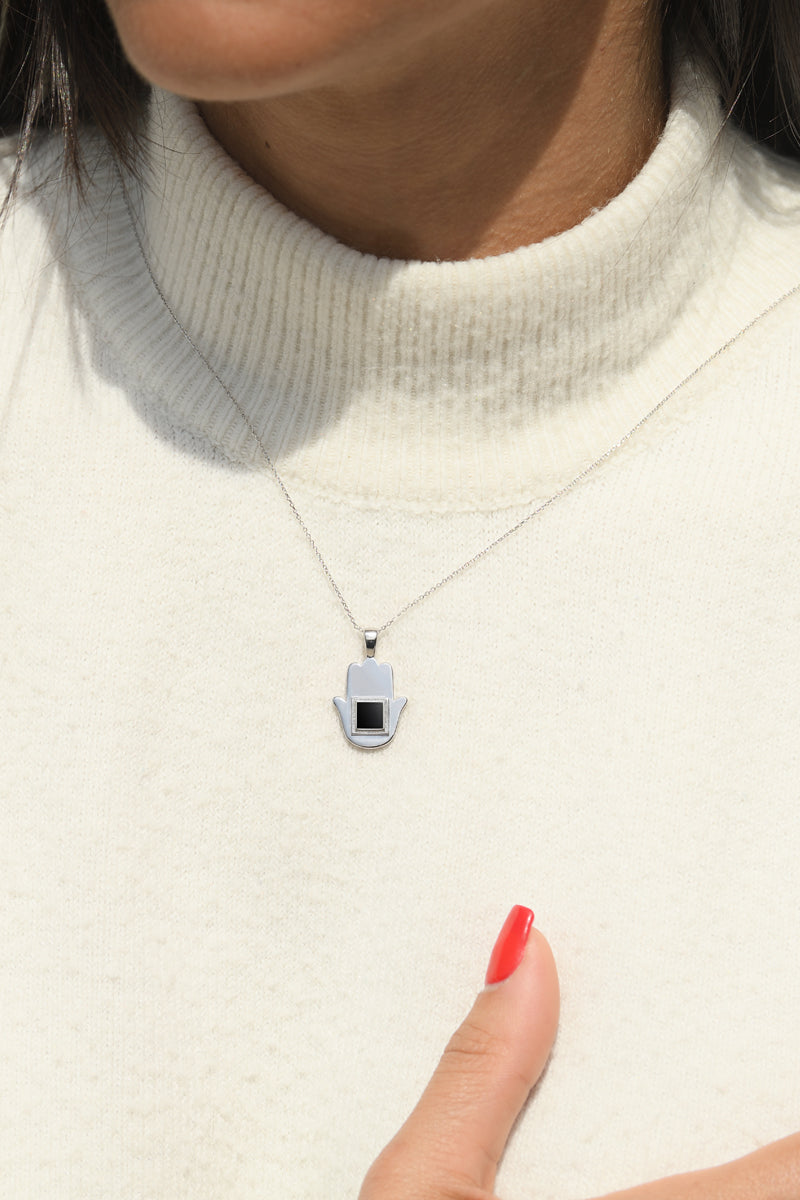 Femme Sirr Main de Fatima Collier